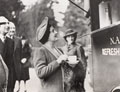 Queen Elizabeth at a NAAFI refreshment van, 1950 (c)