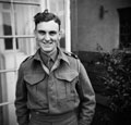 Lieutenant Geoffrey Hird, 3rd County of London Yeomanry (Sharpshooters), 1944 (c)