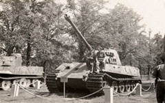 Pzkpfw VI II King Tiger, Berlin, 1945