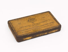 Christmas gift box sent to Australian troops, 1915