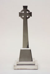 Replica memorial cross, Royal Irish Regiment, 1914-1918