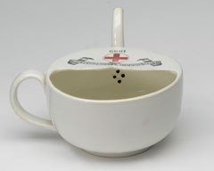 British military hospital invalid's feeding cup, 1899