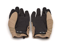 Pair of warm weather combat gloves, 2011 (c)
