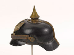 German spiked helmet, pickelhaube, 1914 (c)