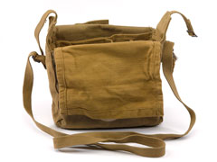 Canvas airborne surgical haversack, 1942