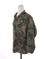 Pattern 1968 combat smock in Disruptive Pattern Material camouflage