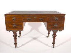 Travelling desk, used by Captain Henry Hay, 1875 (c)