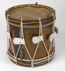 Side drum, used by the 1st Battalion Royal Dublin Fusiliers, 1906, repainted 1911 (c)