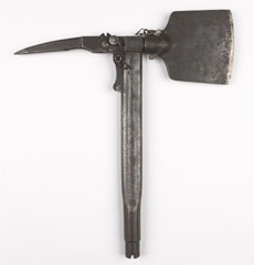 Combination entrenching tool, 1909