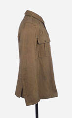 Tunic worn by Private Thomas Hewitt, Loyal North Lancashire Regiment, 1916
