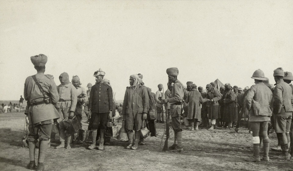 Turkish prisoners drawing water, 10 January 1916