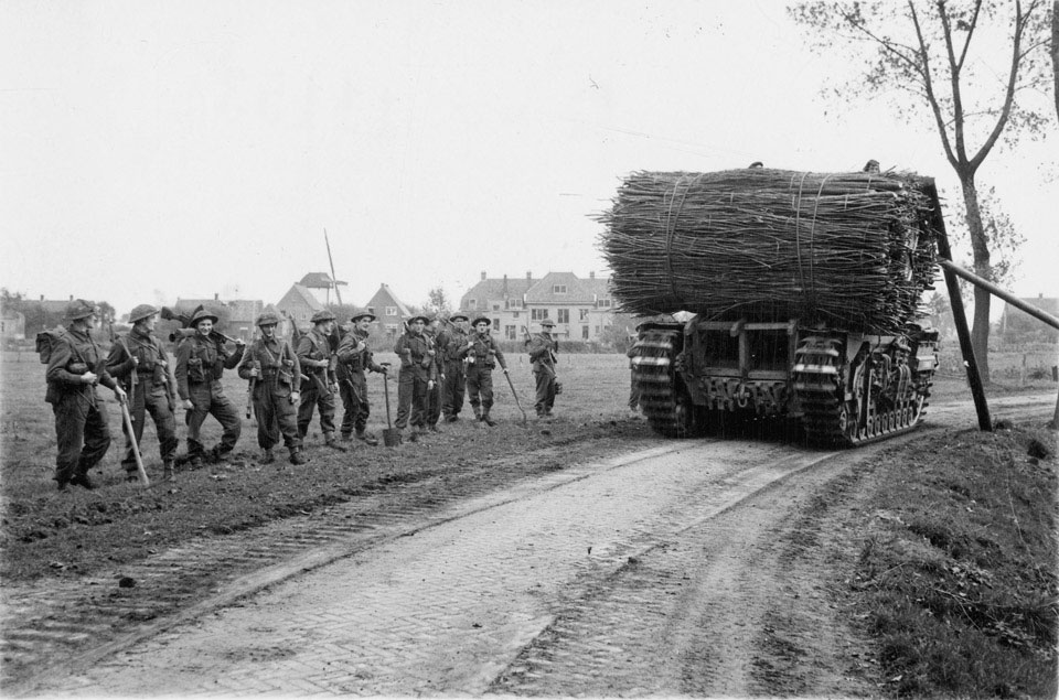 2nd Army advance on Hertogenbosh: troops and assault engineers approaching Nuland, 23 October 1944