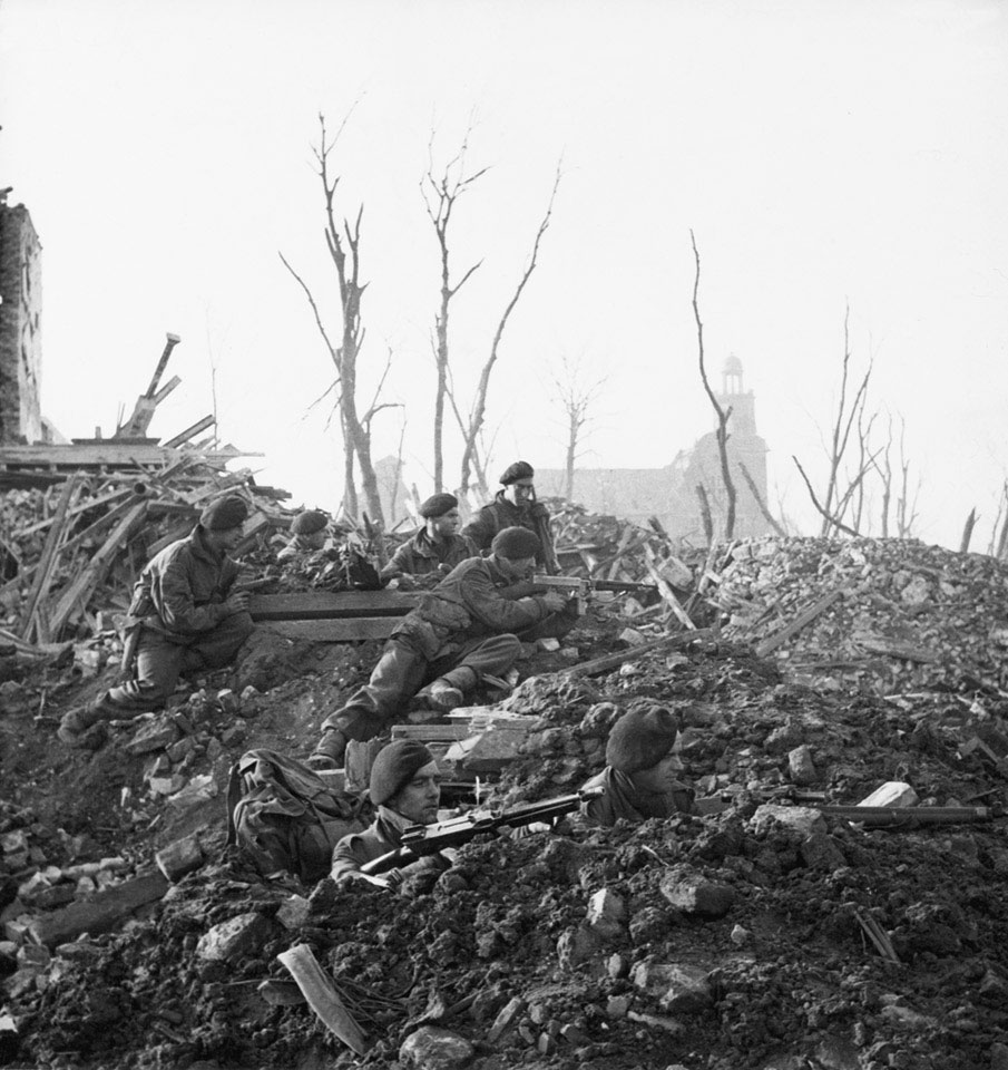 'Commandos on guard against rearguards after capturing Wesel, 24-25 March 1945'