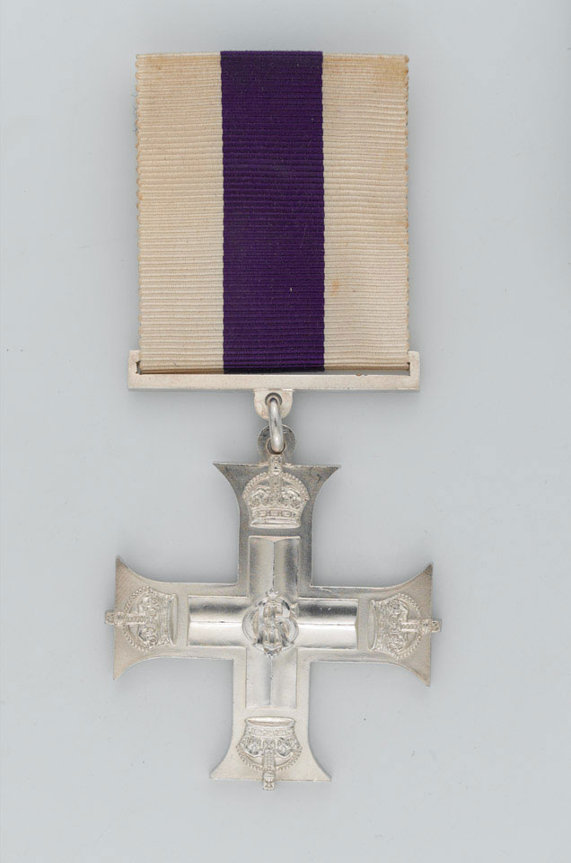 Military Cross, 2nd Lieutenant R P Hallowes VC, MC, Duke of Cambridge's Own (Middlesex Regiment), 1915