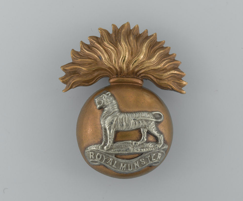 Cap badge, Royal Munster Fusiliers, 1894-1922