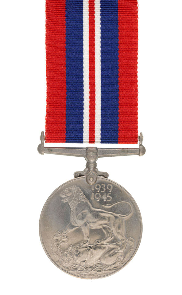 WW2 WAR SERVICE MEDAL 1939-1945 Awarded to R.GUNN BN outlet