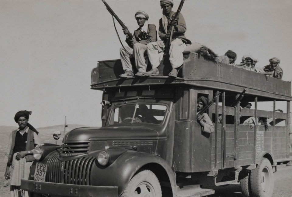 Tribal irregulars from the North West Frontier bound for Kashmir, 1947