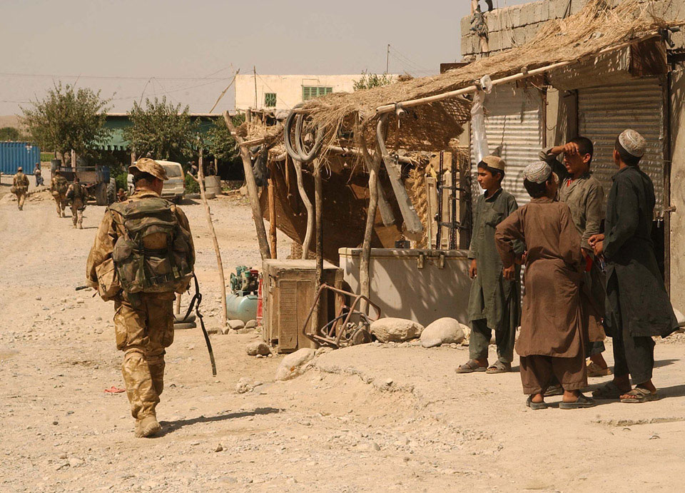 3rd Battalion The Parachute Regiment patrol through Sangin, Helmand Province, Afghanistan, 2006