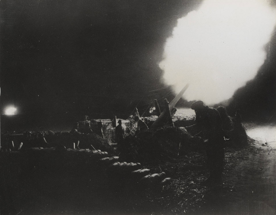 Artillery barrage during the British assault on the River Rhine, March 1945