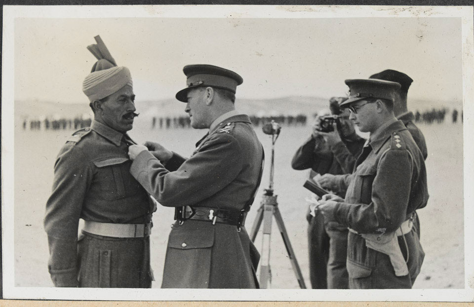 Fateh Mohd 4/11 Sikhs receives first decoration from Auchinleck