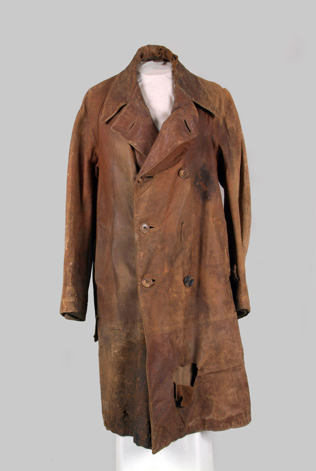 Flying coat, Captain Henry Owen, Royal Flying Corps, 1917 (c)