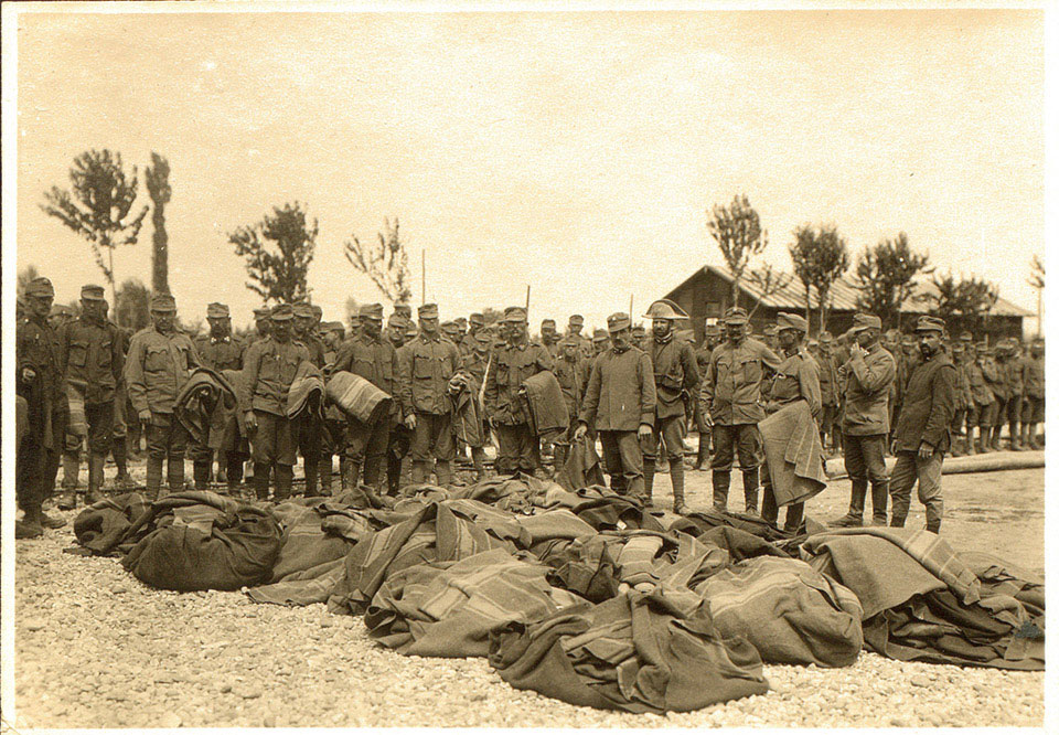 Austrians in an Italian prisoner of war camp, 1918