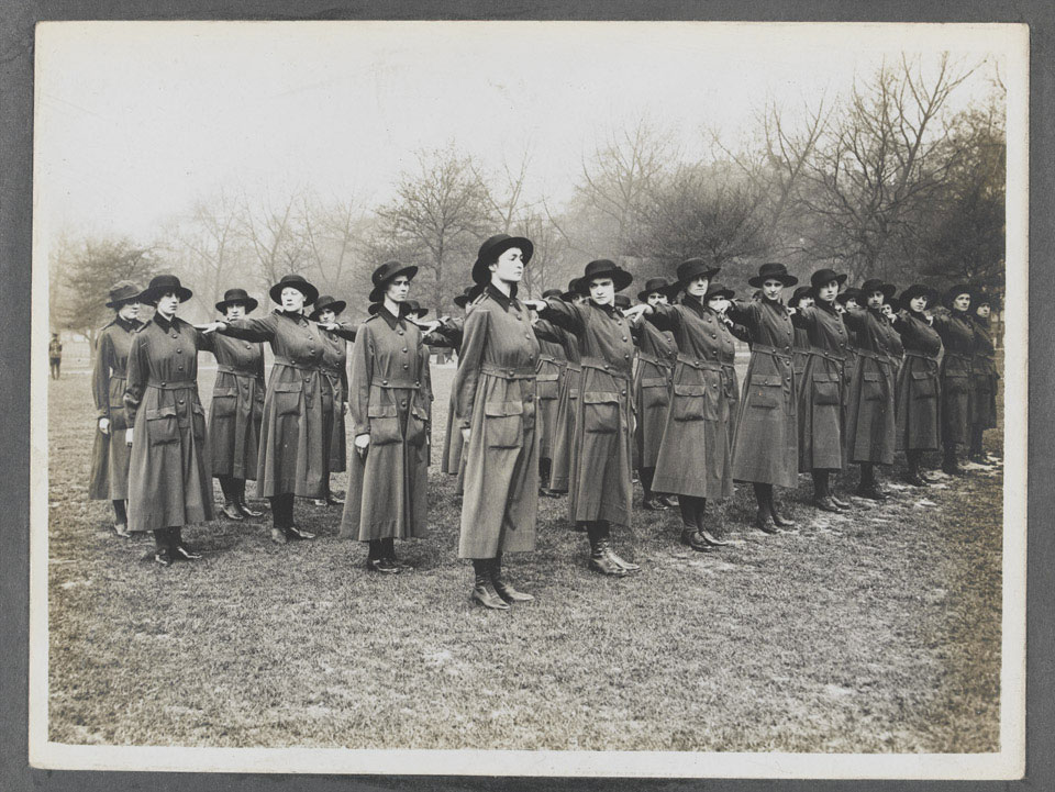 Women's Army Auxiliary Corps drilling, 1917 (c)