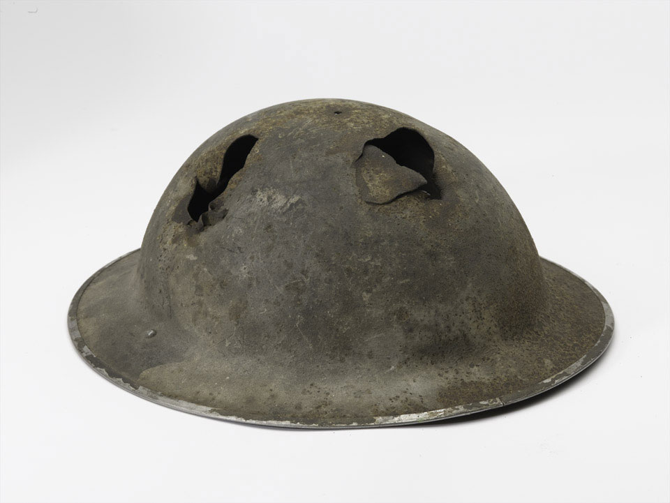 Mark II helmet, 1941 (c)