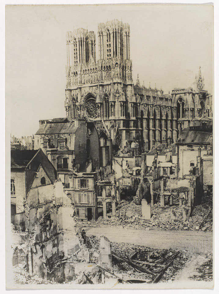 Reims Cathedral with ruined buildings in the foreground, 1918