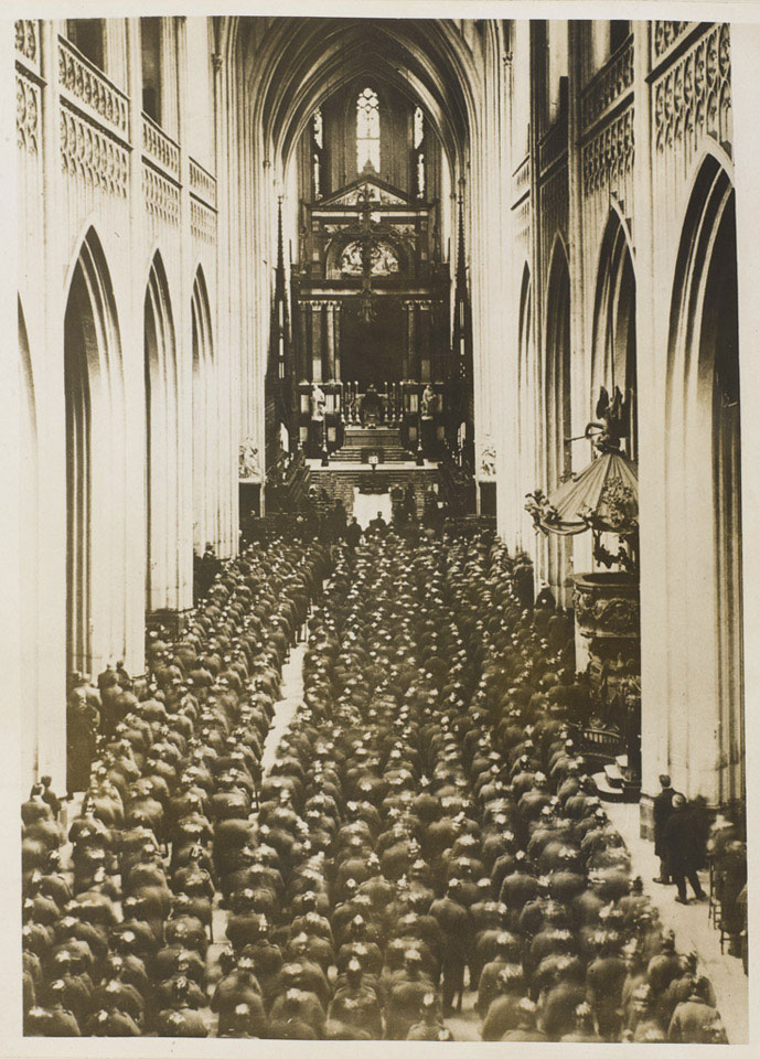 'German soldiers crowding Antwerp Cathedral. Usually they prefer ...