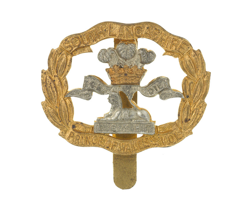 Other ranks' beret badge, The South Lancashire Regiment (The Prince of Wales's Volunteers), 1950 (c)