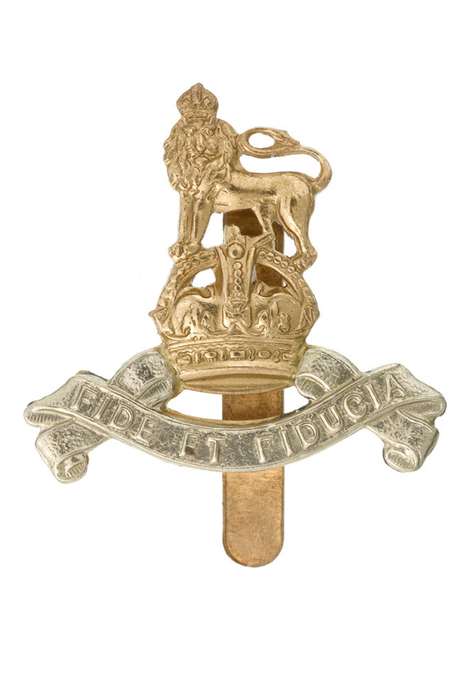 Other ranks' cap badge, Royal Army Pay Corps, 1945 (c)