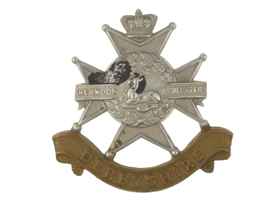 Other ranks' cap badge, The Sherwood Foresters (Nottinghamshire and Derbyshire Regiment), 1900 (c)