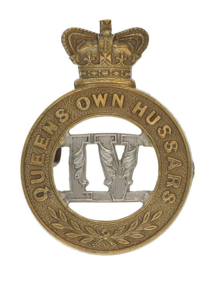 Other ranks' cap badge, 4th (Queen's Own) Hussars, 1900 (c)