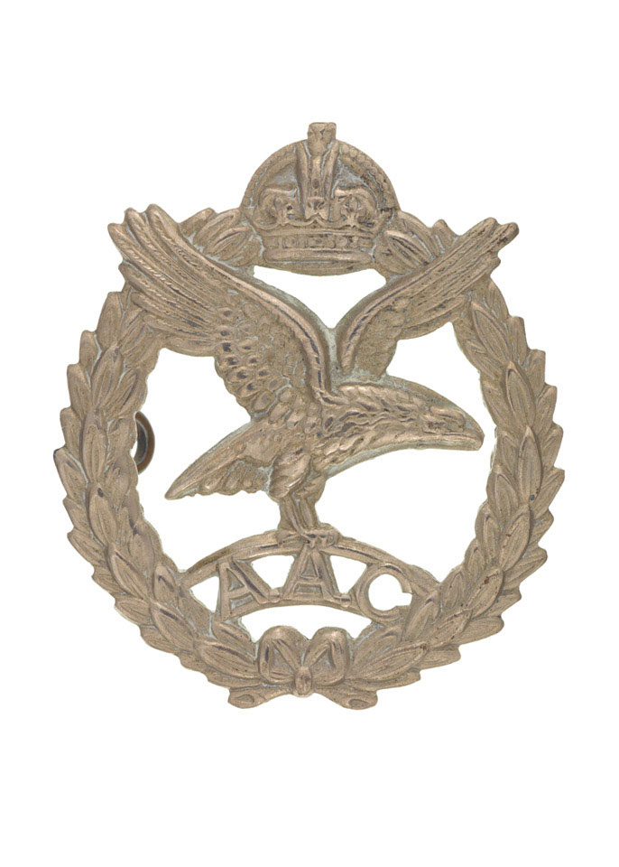 Cap badge, Army Air Corps, 1944 (c)