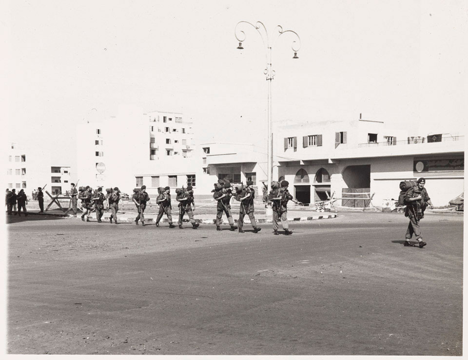 Royal Marine Commandos withdrawing from Suez, November 1956