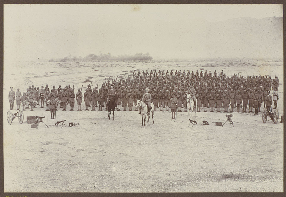 Officers and men of the South Persia Rifles, 1917 (c)