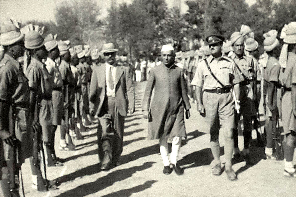 Nehru visiting the Khyber Rifles at Jamrud, 1946