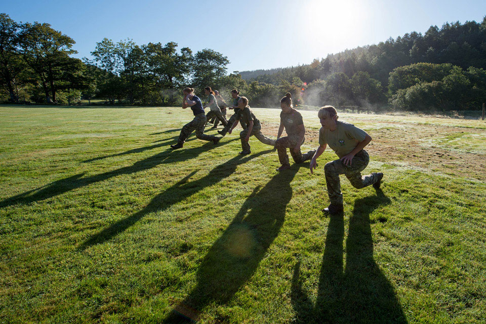 British Army servicewomen on initial selection for Exercise ICE MAIDEN, 2015