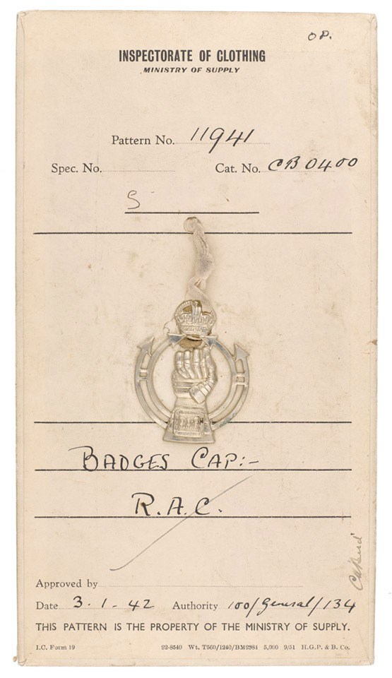 Cap badge, Royal Armoured Corps, sealed pattern, 1942