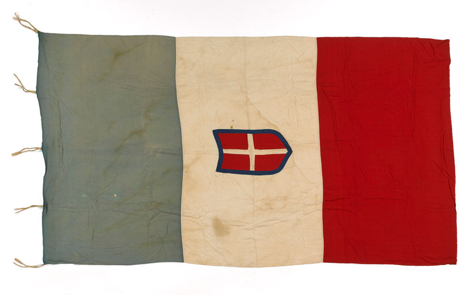 Italian flag, Pomigliano d'Arco, Italy, 1943 (c) | Online Collection ...