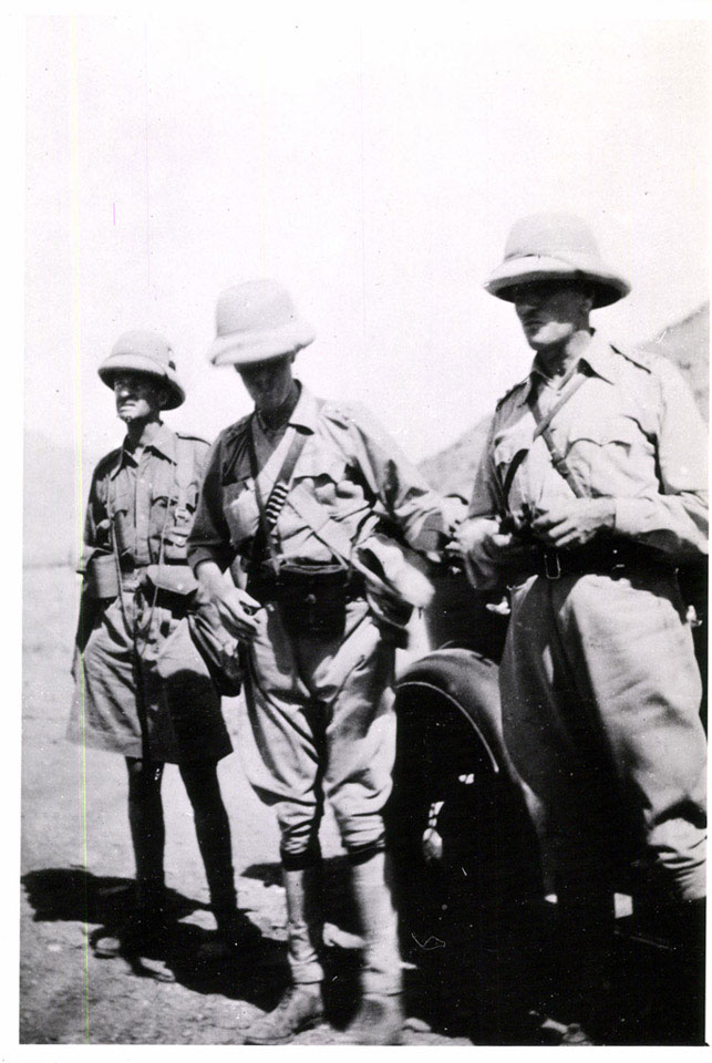 Brigadier Claude Auchinleck with fellow officers, 1935