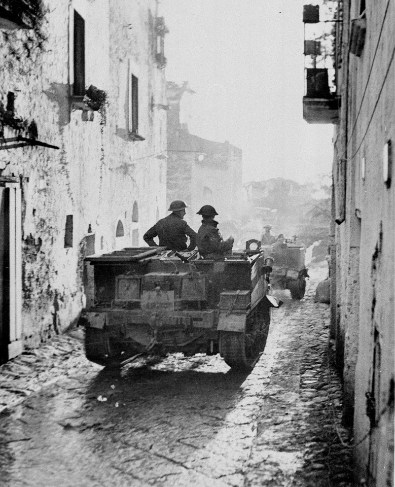 Bren Carriers in Italy, 1943 (c)