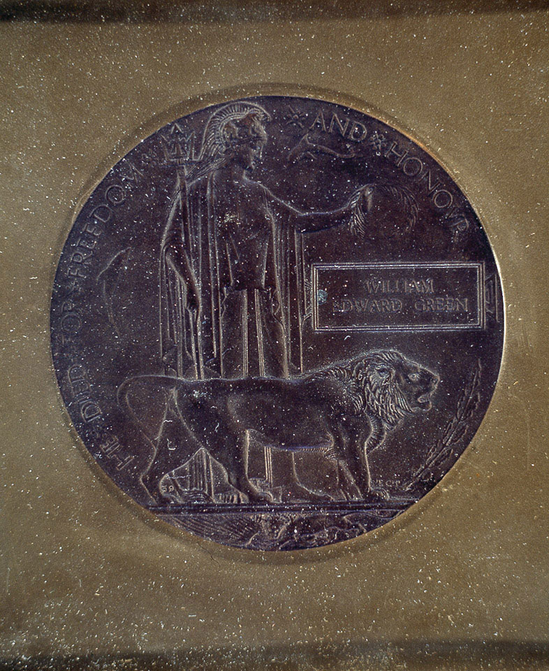 Commemorative Medallion 1914-1918, issued to next of kin of Private William Green, 6th Battalion, The Buffs (East Kent Regiment)