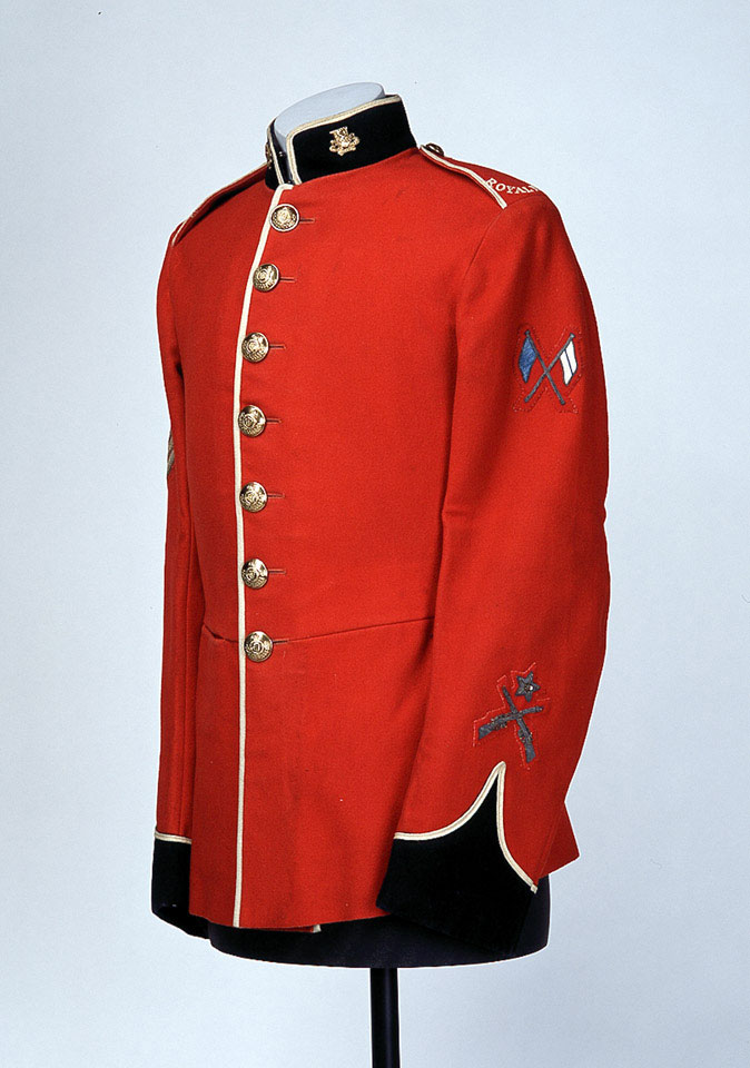 Tunic, full dress, worn by Colour Sergeant Walter W Stillwell, Royal ...